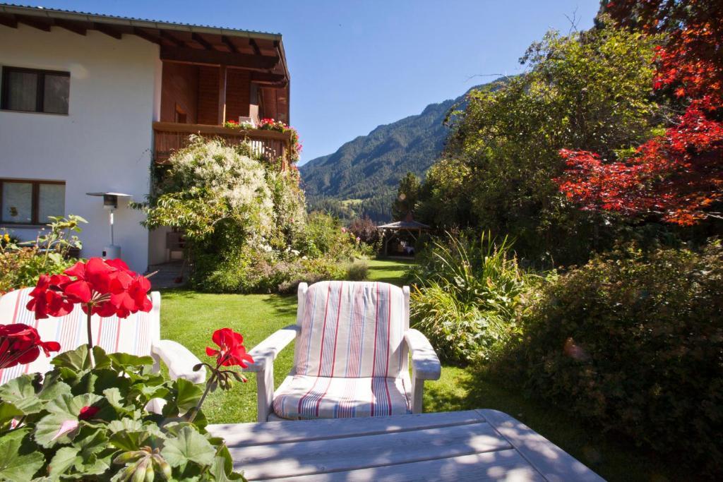 Haus Schuchter Hotel Pfunds Exterior foto